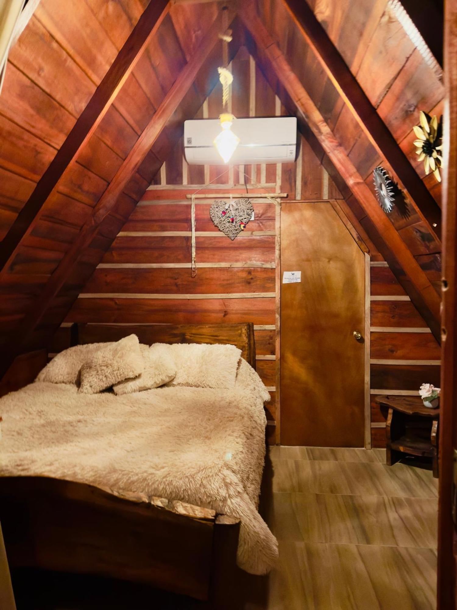 Hotel Luna Azul Tatacoa วิลญาเวียคา ภายนอก รูปภาพ